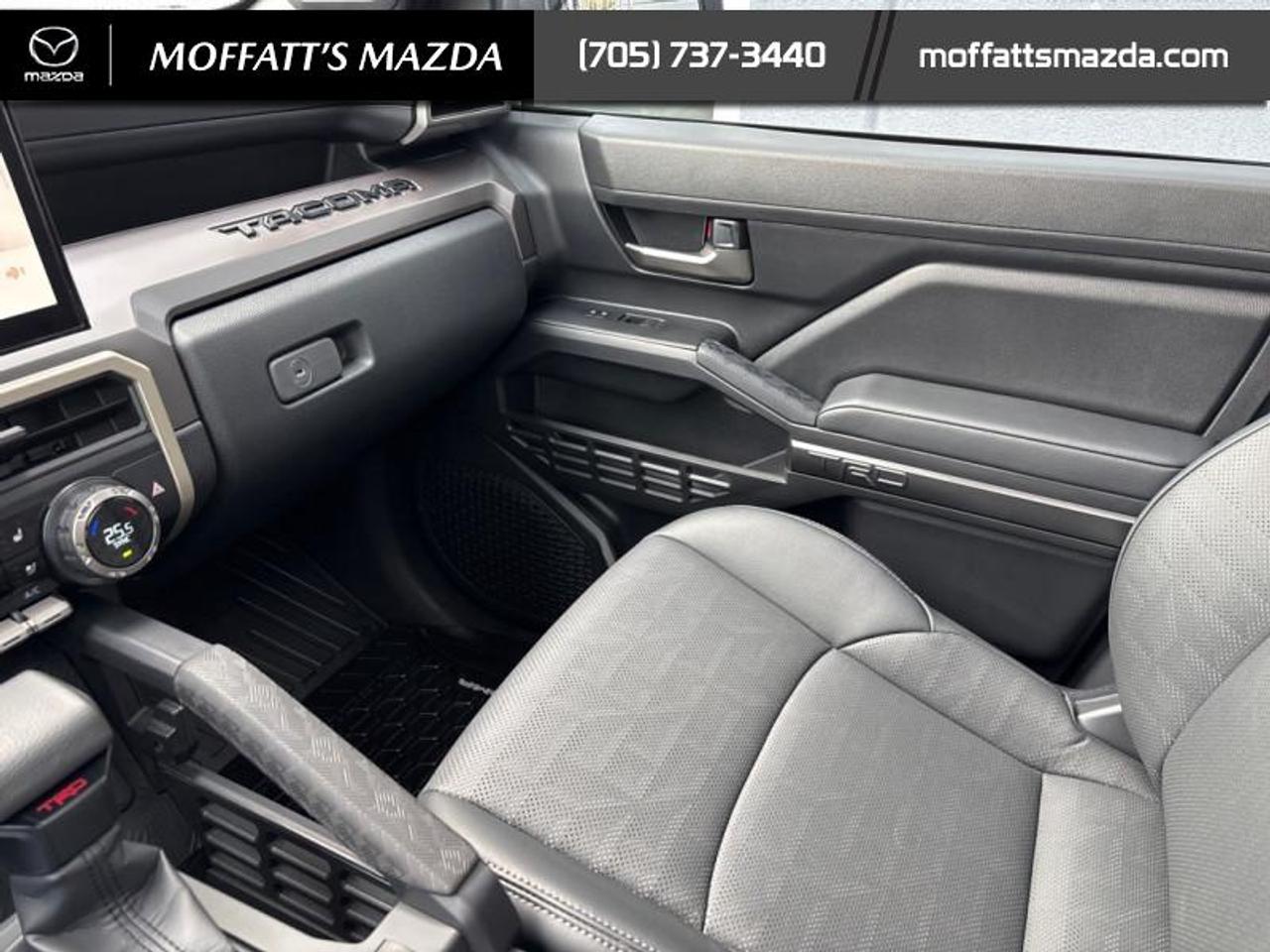 2025 Toyota Tacoma 4X4 Double Cab at Photo