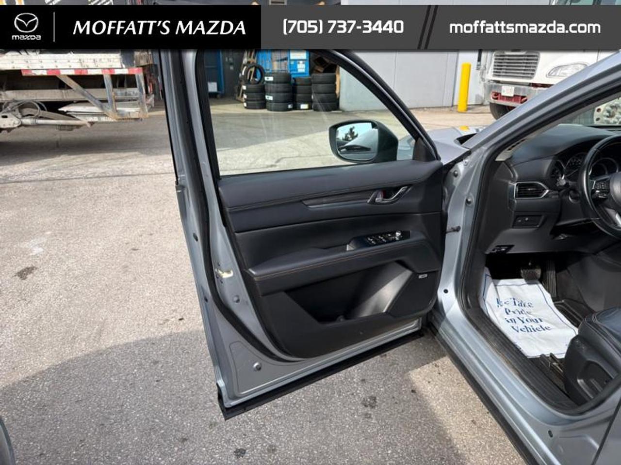 2018 Mazda CX-5 GT Photo