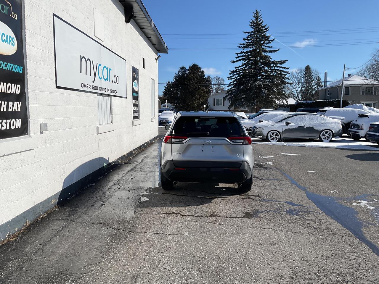 2024 Toyota RAV4 LE 4dr All-wheel Drive Photo