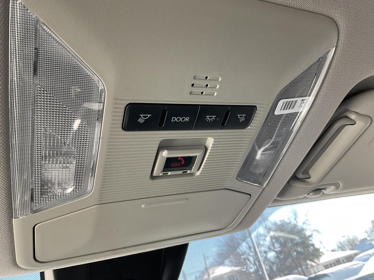 2024 Toyota RAV4 LE 4dr All-wheel Drive Photo