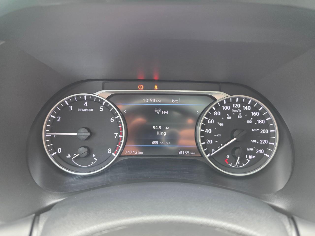 2022 Nissan Sentra SR 4dr Sedan Photo