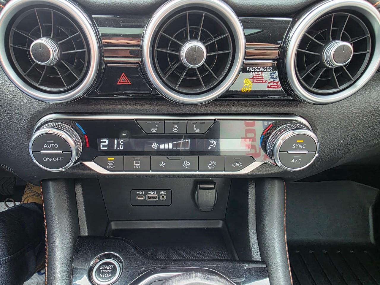 2022 Nissan Sentra SR 4dr Sedan Photo