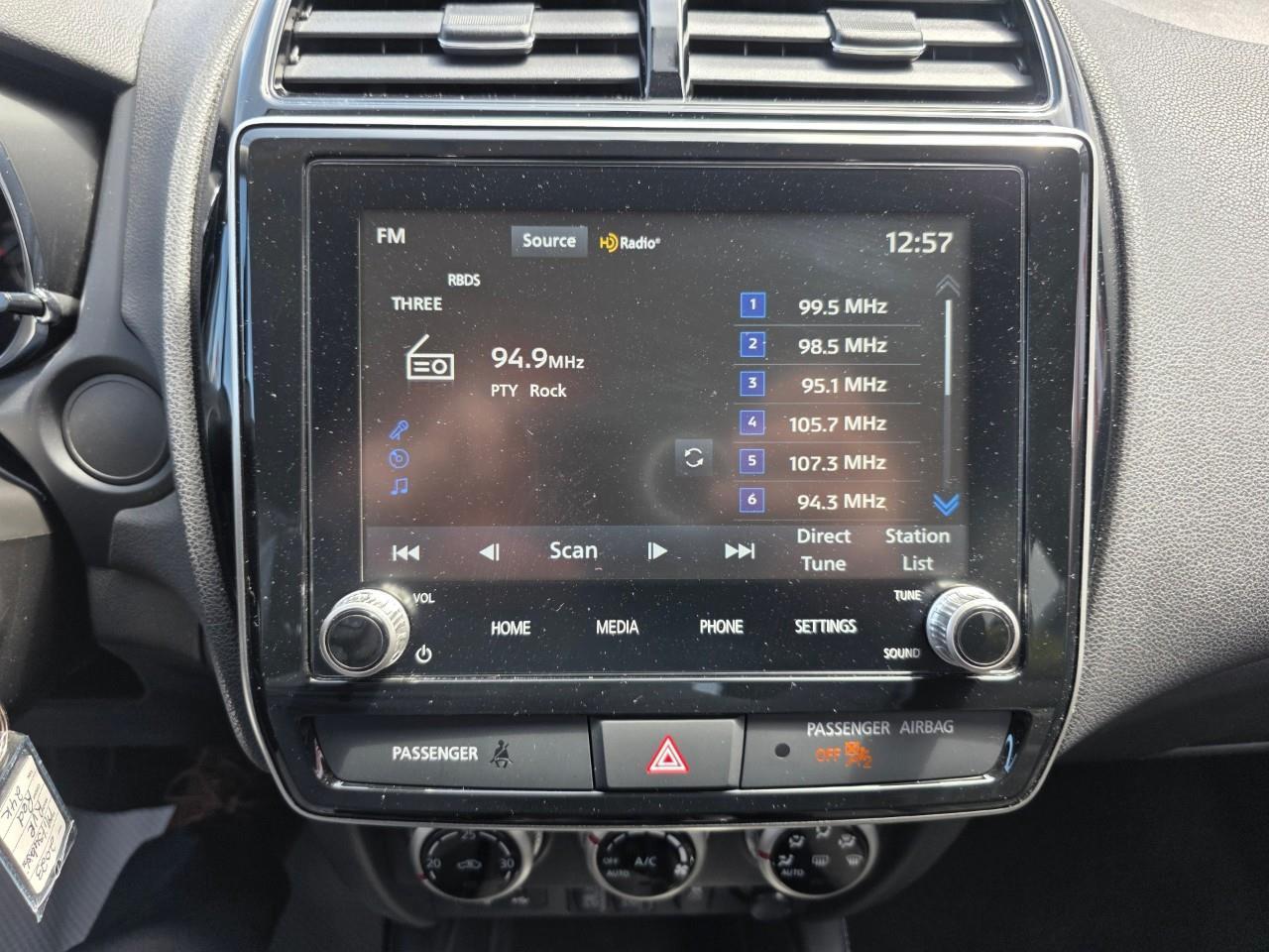 2023 Mitsubishi RVR SE 4dr Front-wheel Drive Photo