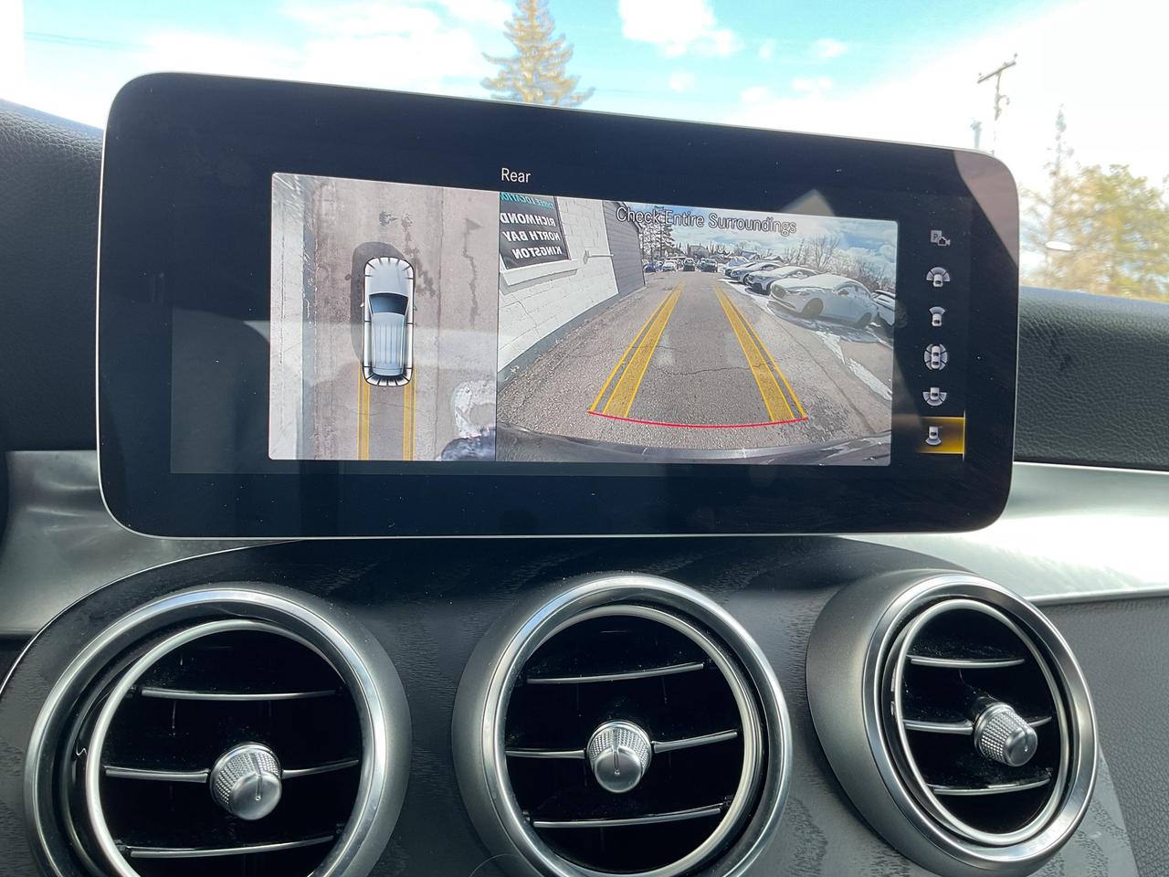 2022 Mercedes-Benz GLC 300 Base GLC 300 4dr All-Wheel Drive Photo