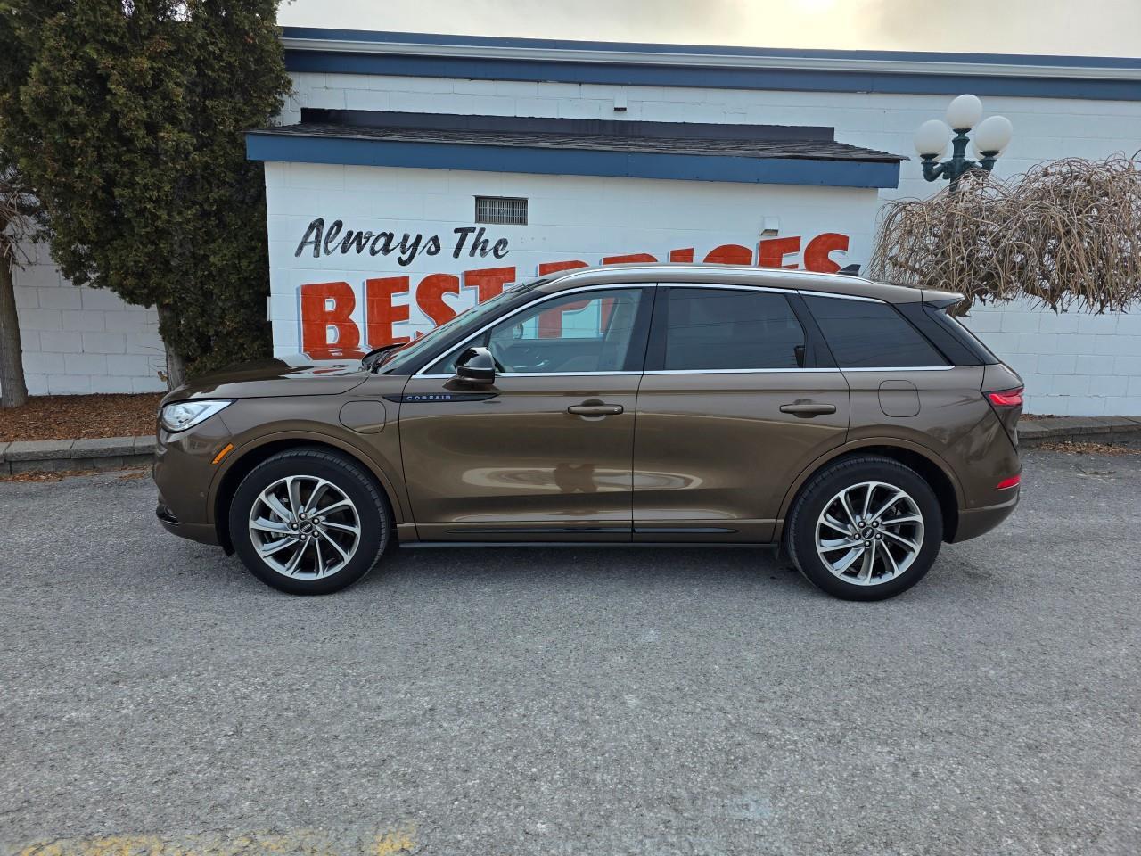 2022 Lincoln Corsair Grand Touring 4dr All-Wheel Drive Photo4