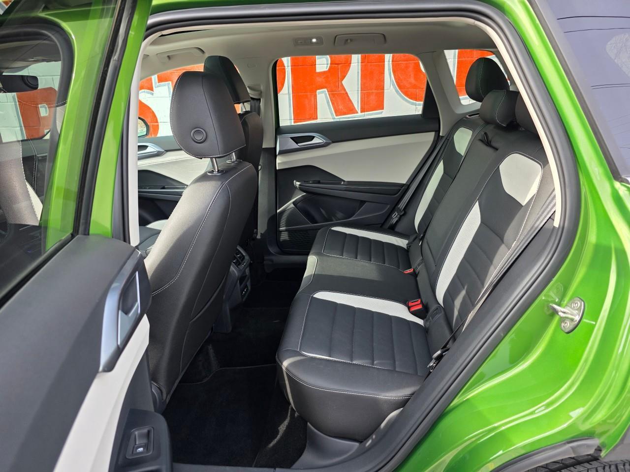 2026 Volkswagen Taos Highline 4dr All-Wheel Drive 4MOTION Photo