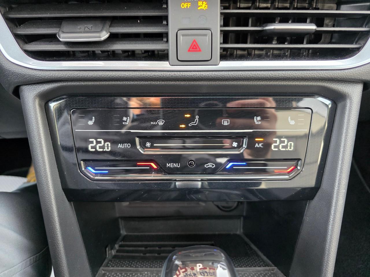 2026 Volkswagen Taos Highline 4dr All-Wheel Drive 4MOTION Photo