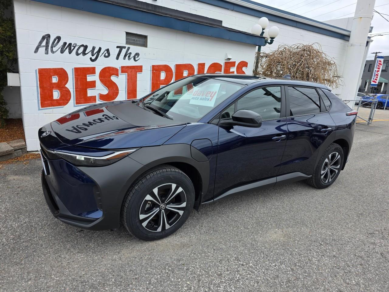 2023 Toyota bZ4X XLE 4dr All-Wheel Drive Photo