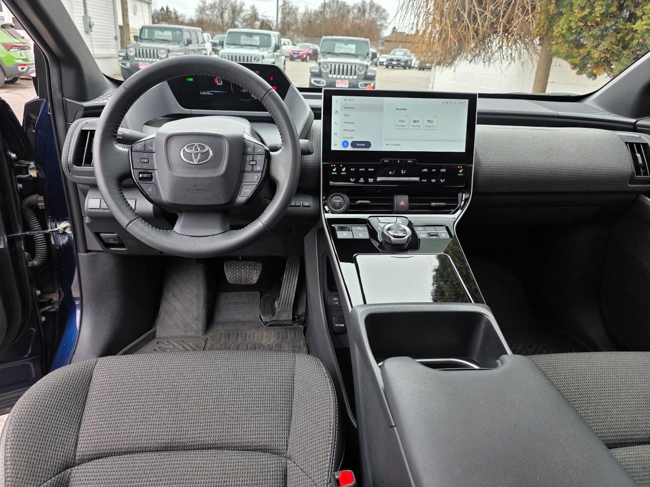 2023 Toyota bZ4X XLE 4dr All-Wheel Drive Photo