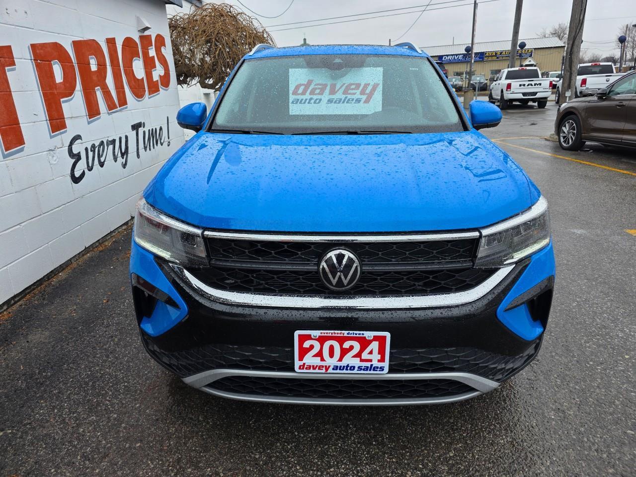 2024 Volkswagen Taos Comfortline 4dr Front-Wheel Drive Photo