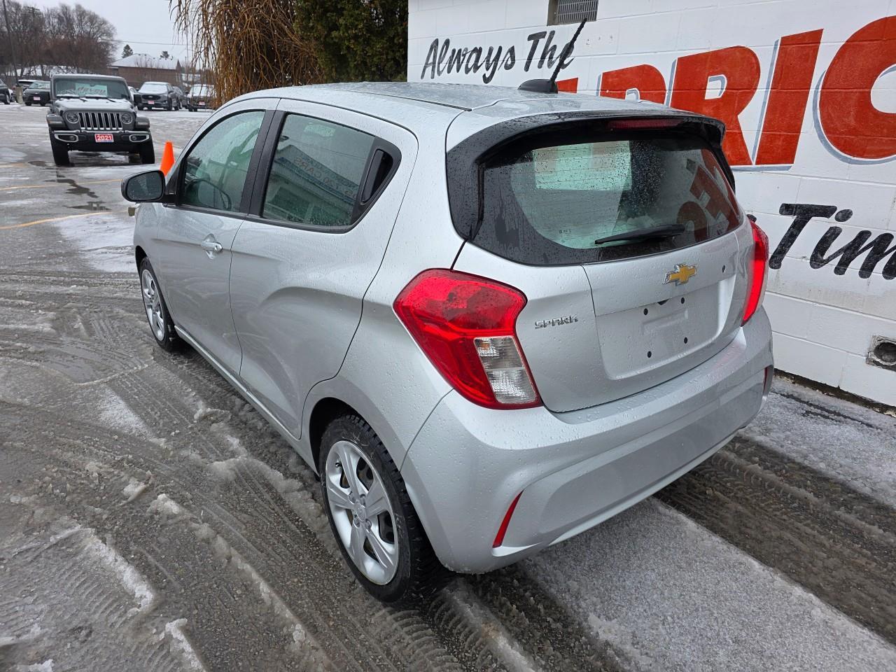 2021 Chevrolet Spark LS Manual 4dr Hatchback Photo
