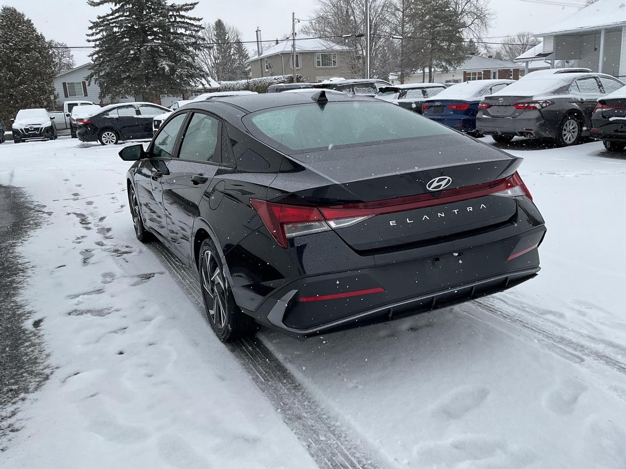 2024 Hyundai Elantra  Photo