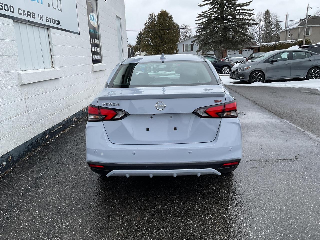 2024 Nissan Versa SR 4DR SEDAN Photo3