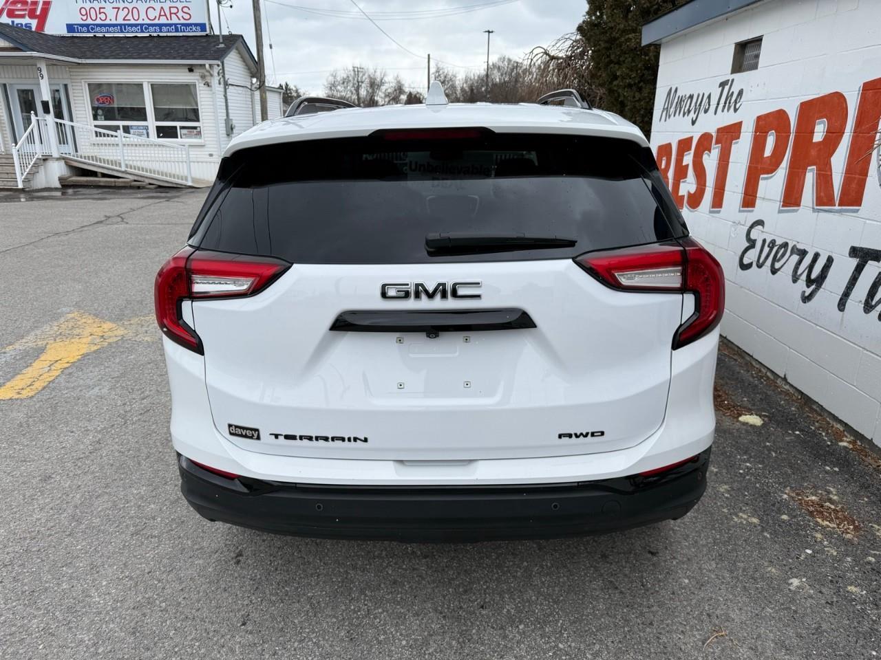 2022 GMC Terrain SLE All-wheel Drive Photo