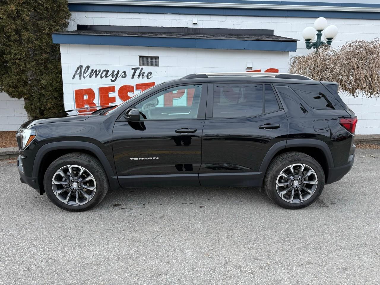 2025 GMC Terrain Elevation 4dr All-Wheel Drive Photo4