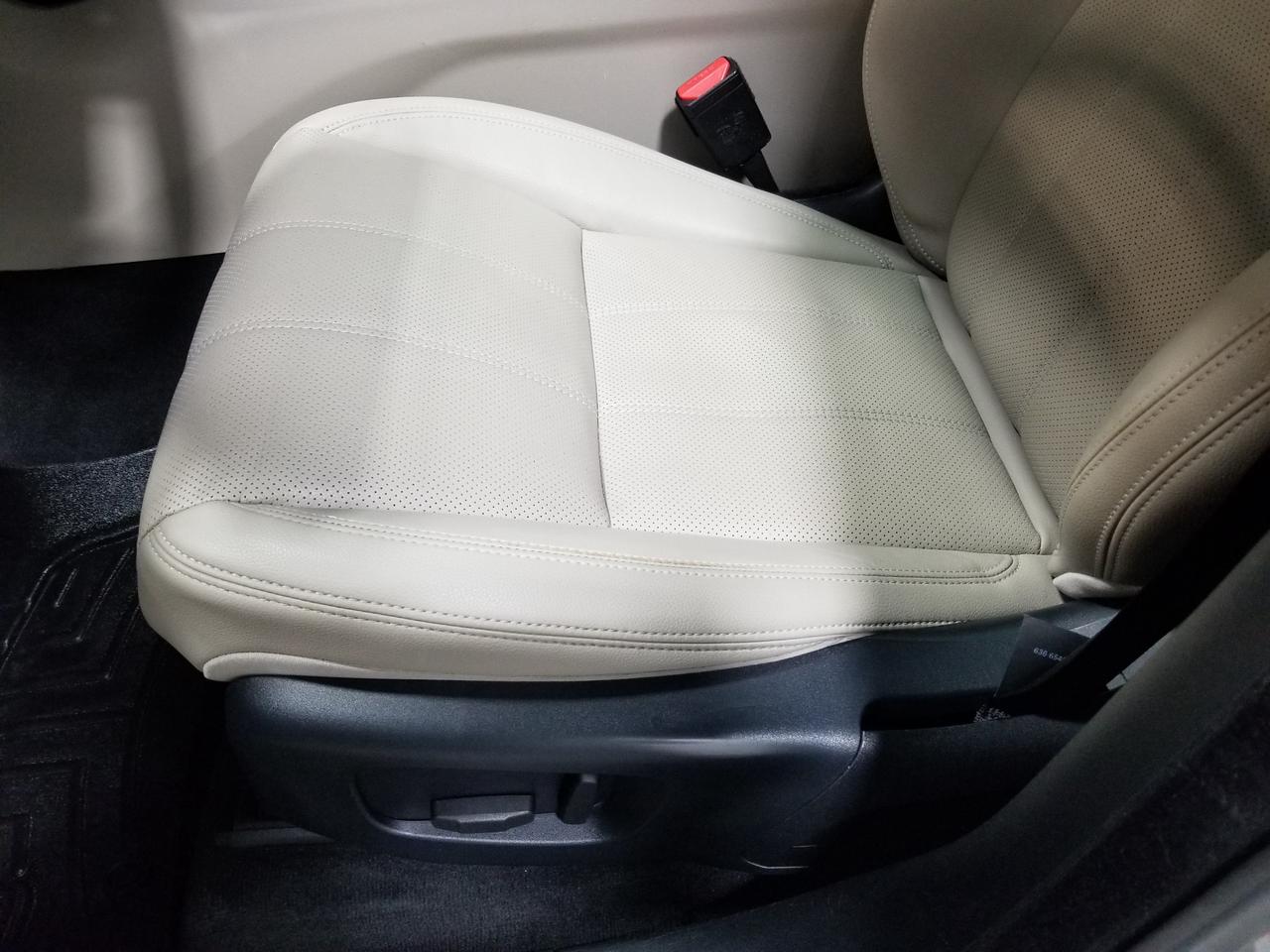 2018 Land Rover Range Rover Velar D180 SE R-Dynamic 4dr All-Wheel Drive Photo