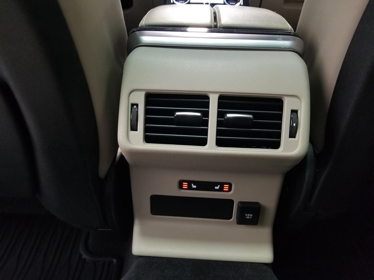 2018 Land Rover Range Rover Velar D180 SE R-Dynamic 4dr All-Wheel Drive Photo