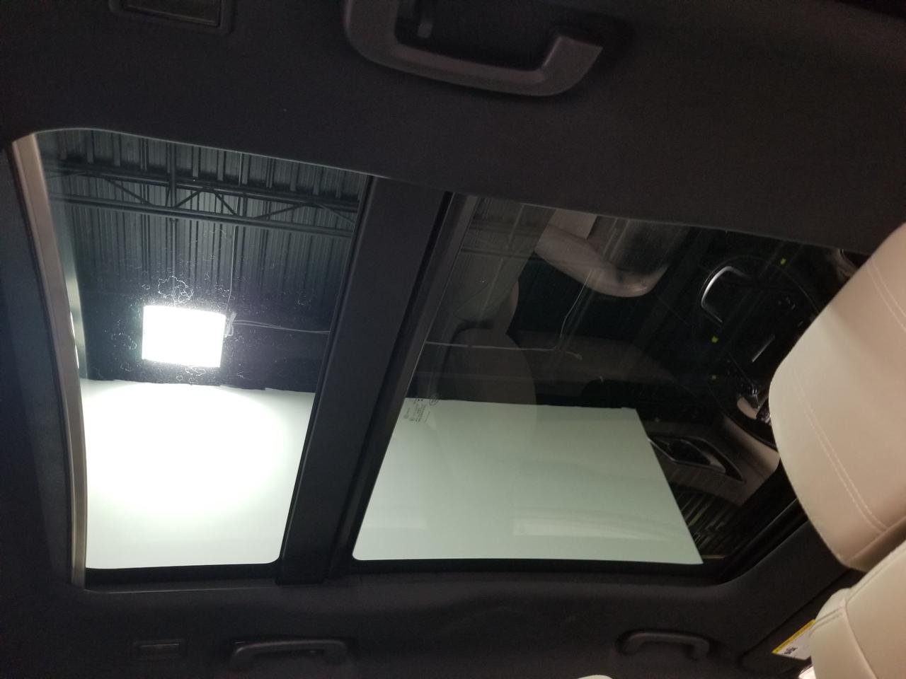 2018 Land Rover Range Rover Velar D180 SE R-Dynamic 4dr All-Wheel Drive Photo