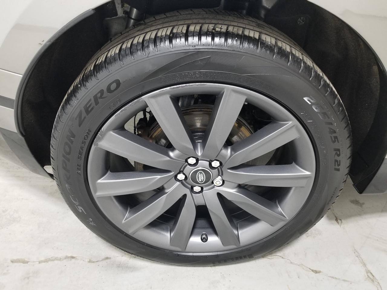 2018 Land Rover Range Rover Velar D180 SE R-Dynamic 4dr All-Wheel Drive Photo