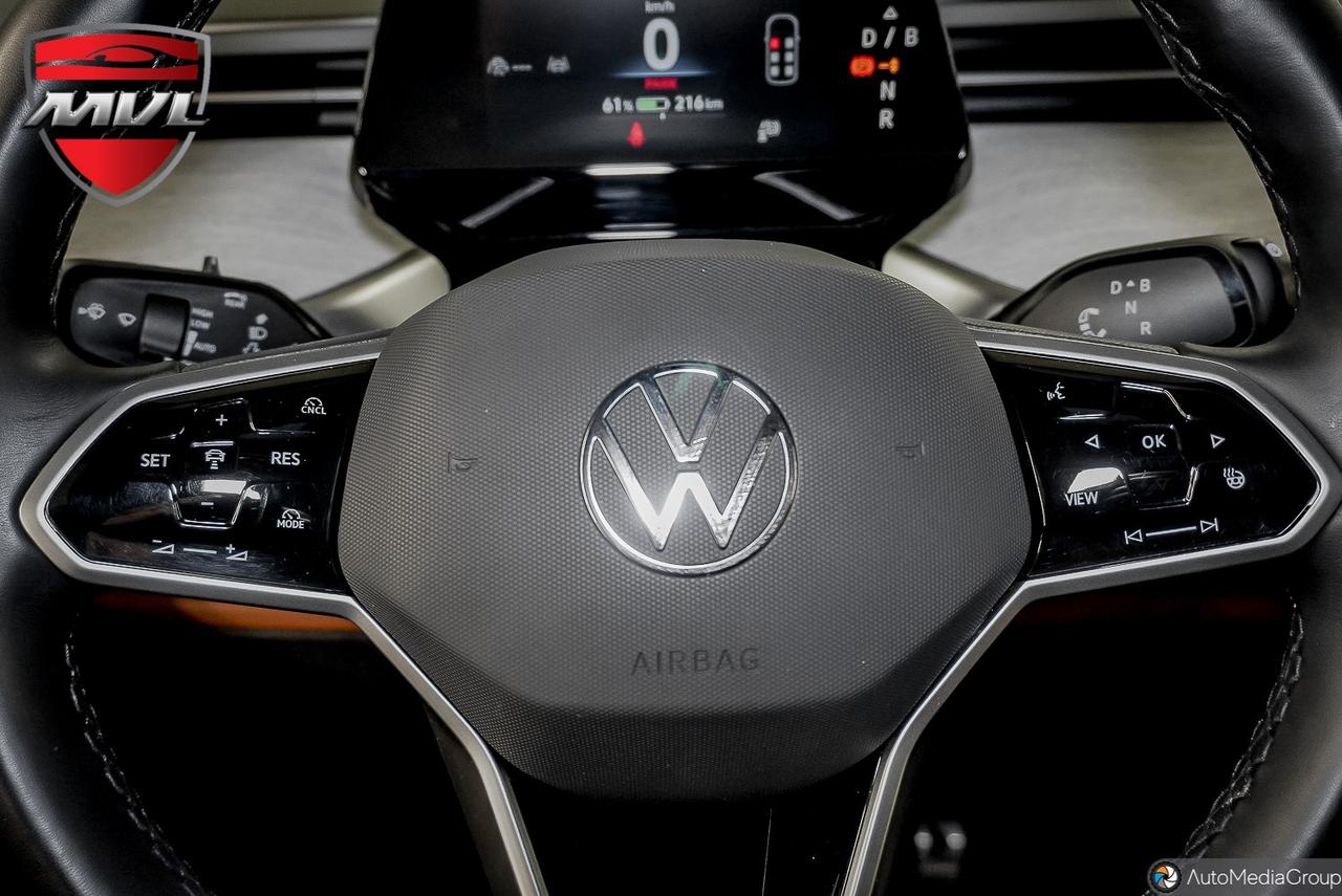 2025 Volkswagen ID. Buzz 1st Edition 4dr All-Wheel Drive 4MOTION Photo