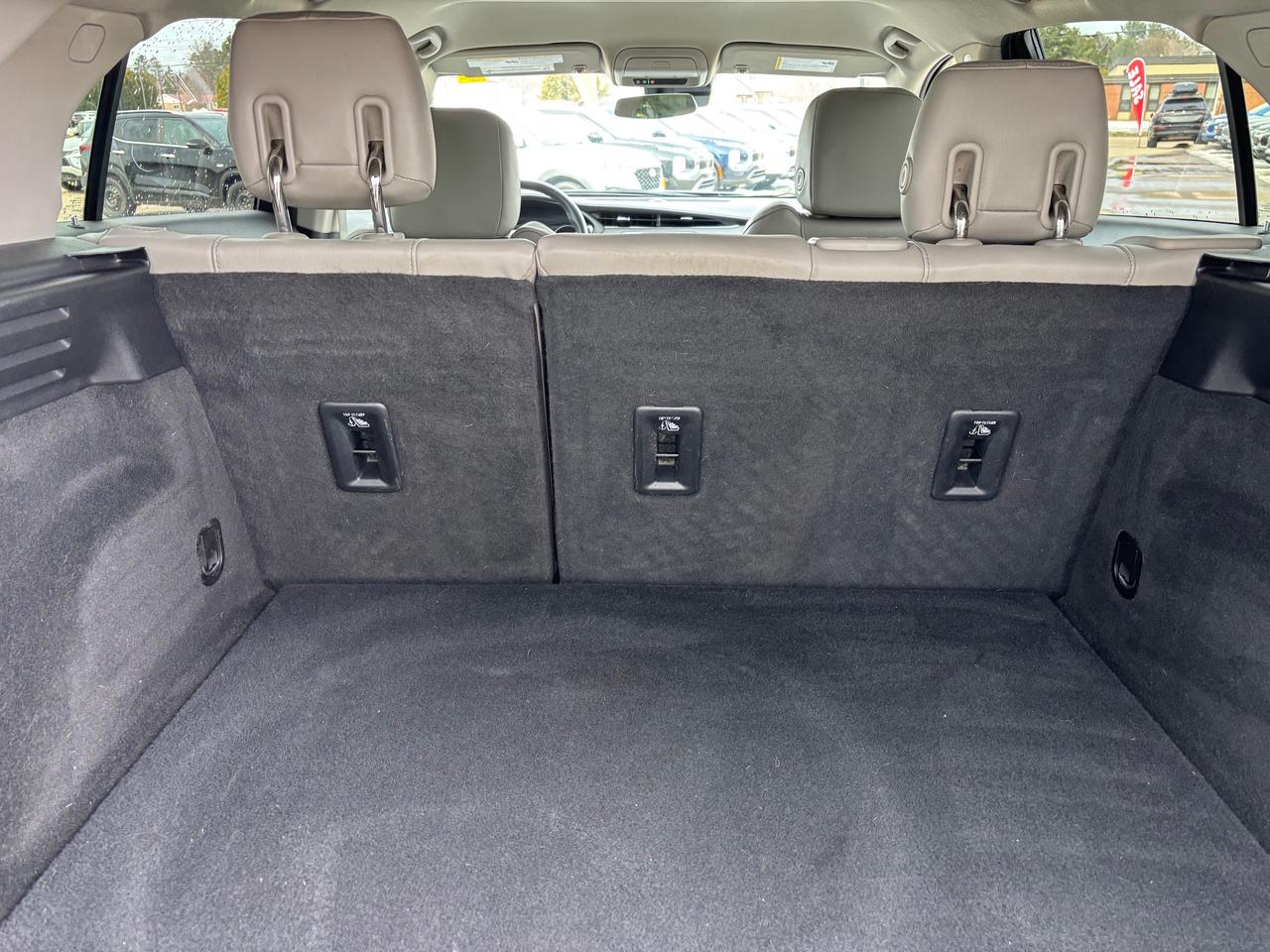 2023 Cadillac XT4 Luxury 4dr All-Wheel Drive Photo