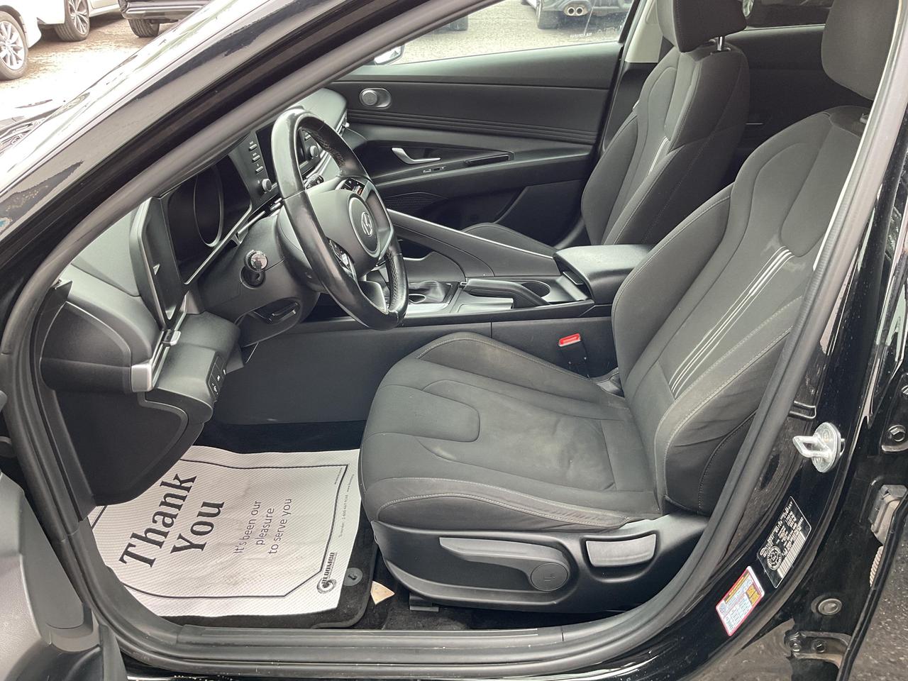 2022 Hyundai Elantra  Photo