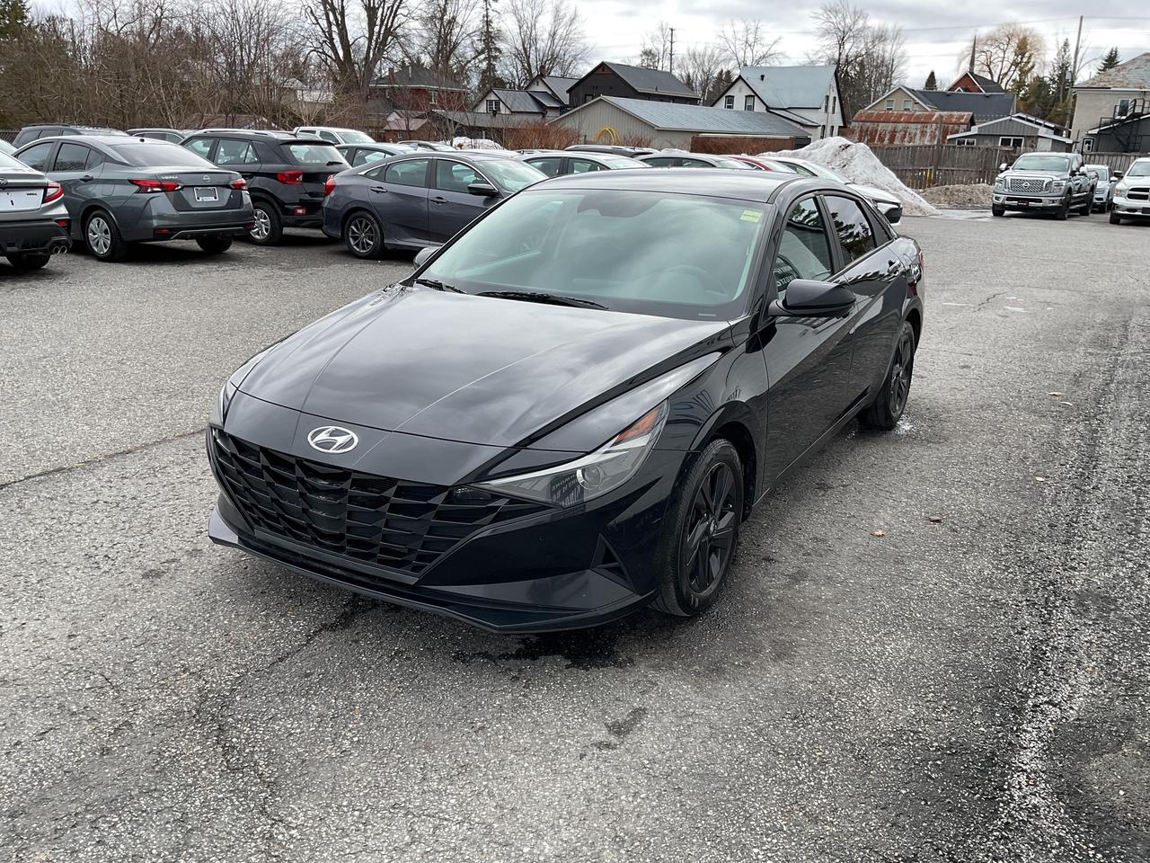 2022 Hyundai Elantra  Photo