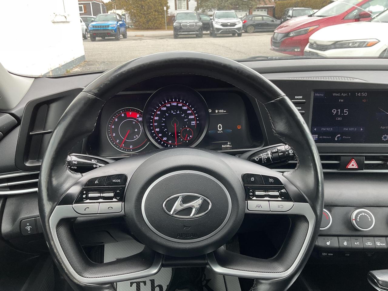2022 Hyundai Elantra  Photo