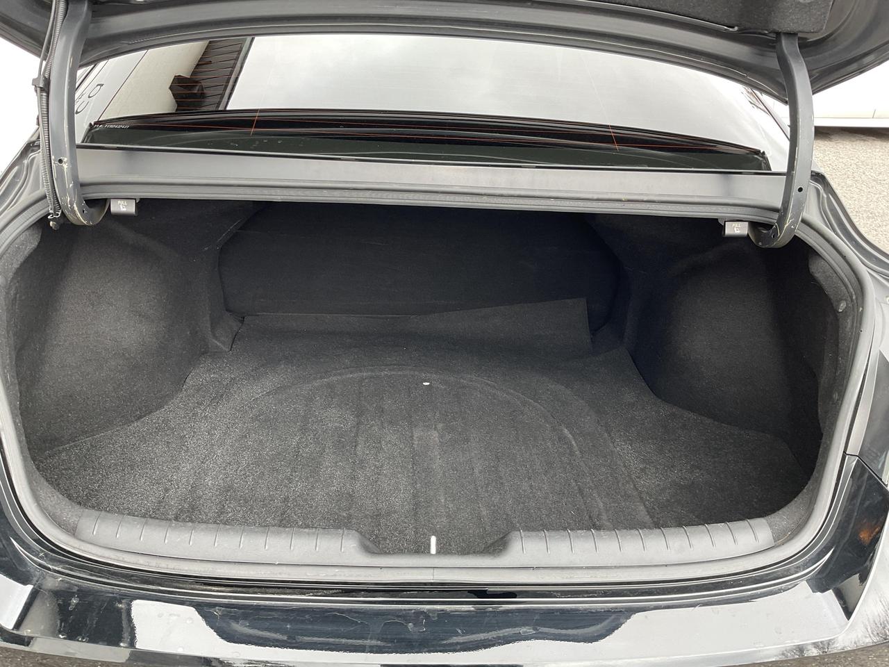 2022 Hyundai Elantra  Photo