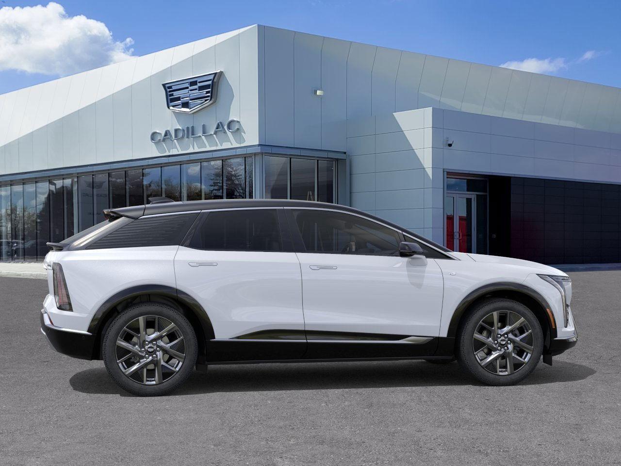 2026 Cadillac OPTIQ Luxury 4dr Photo