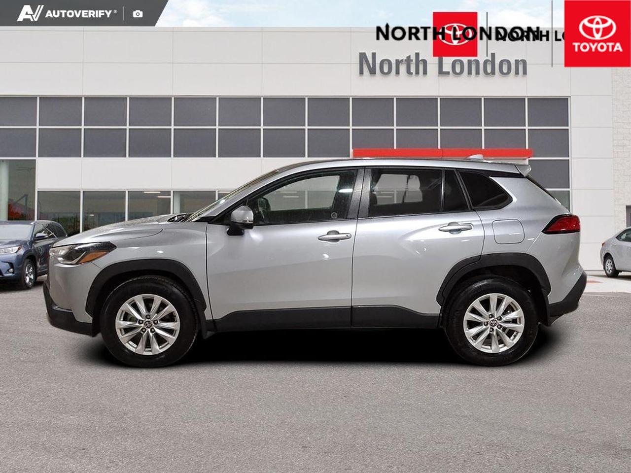 2023 Toyota Corolla Cross LE 4dr All-Wheel Drive Photo2