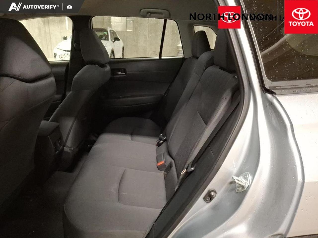 2023 Toyota Corolla Cross LE 4dr All-Wheel Drive Photo