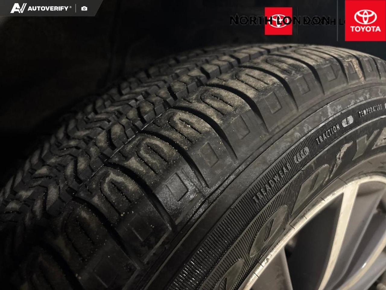 2017 Toyota Highlander  Photo