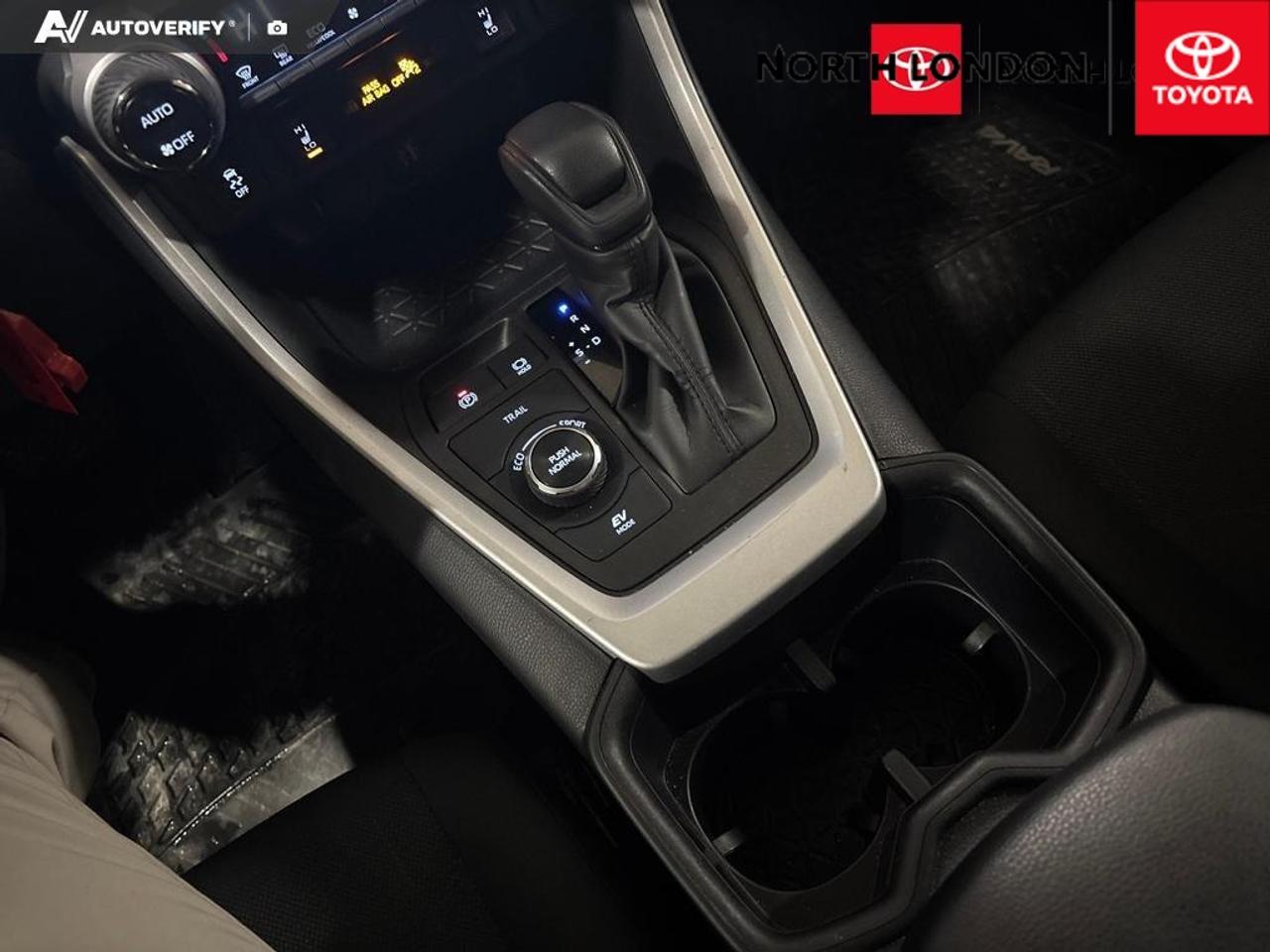 2025 Toyota RAV4 Hybrid LE 4dr All-Wheel Drive Photo