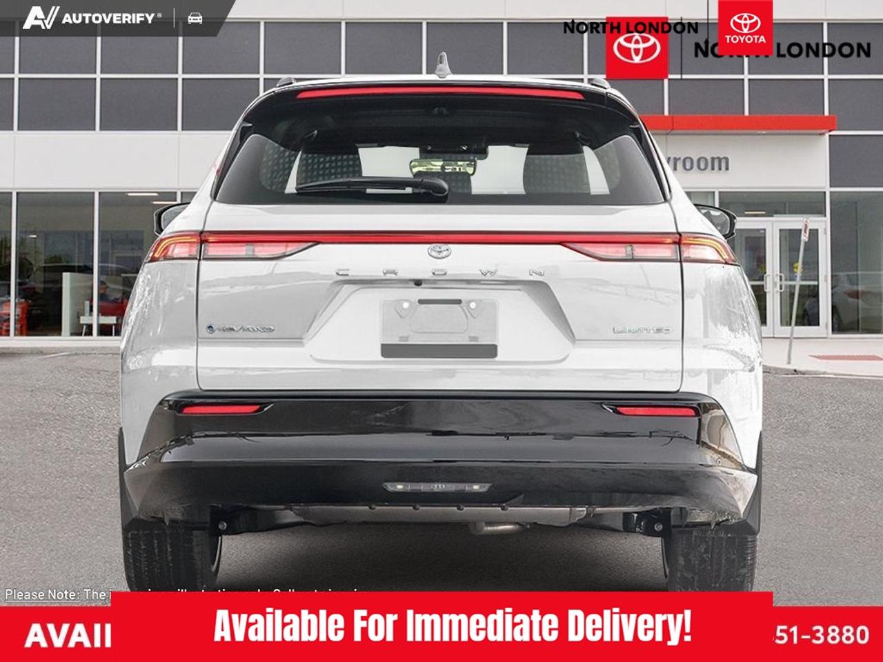 2026 Toyota Crown Signia Limited 4dr All-Wheel Drive Photo