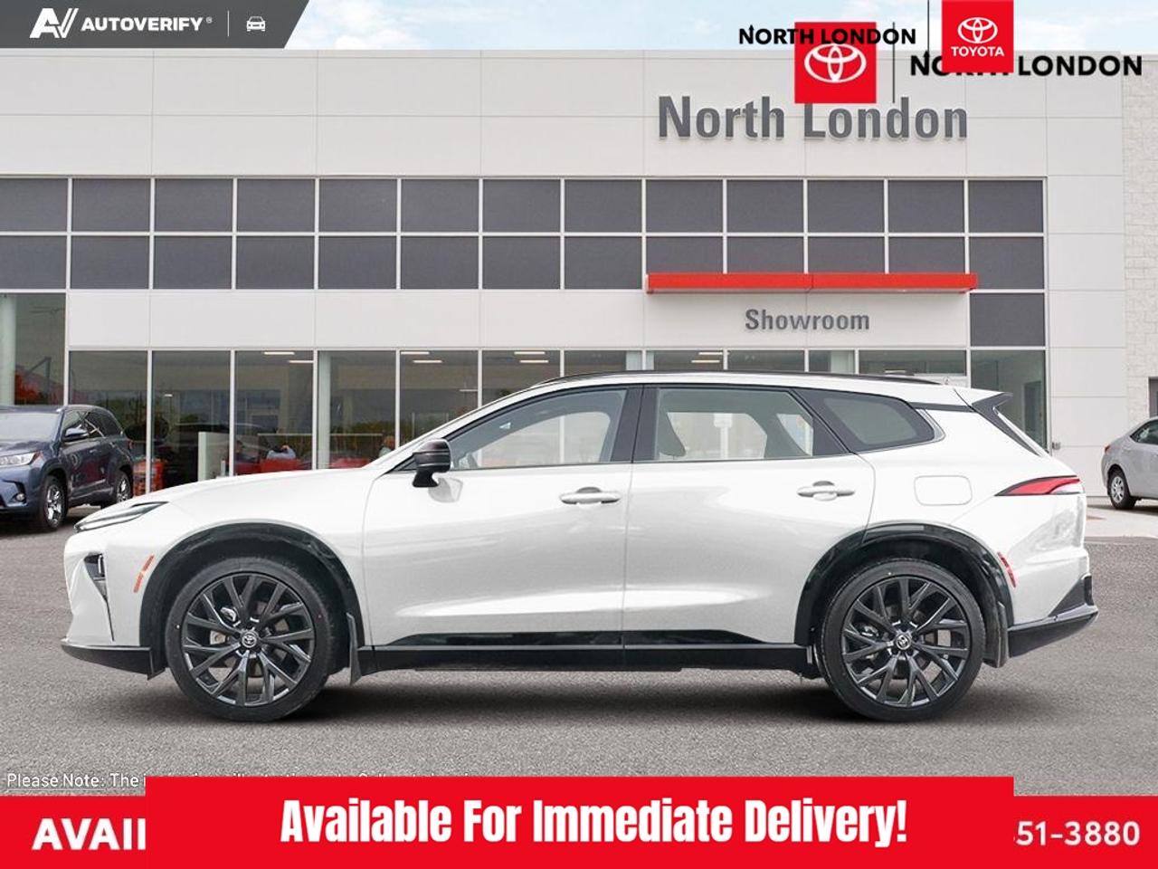 2026 Toyota Crown Signia Limited 4dr All-Wheel Drive Photo