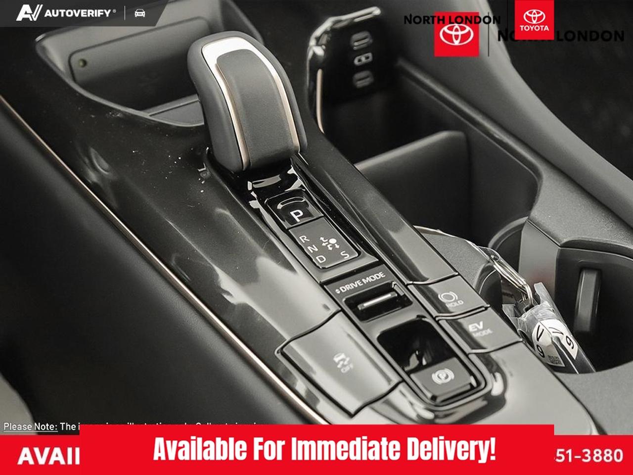 2026 Toyota Crown Signia Limited 4dr All-Wheel Drive Photo