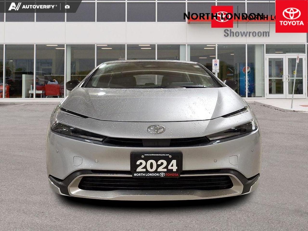 2024 Toyota Prius Prime SE 5dr Hatchback Photo