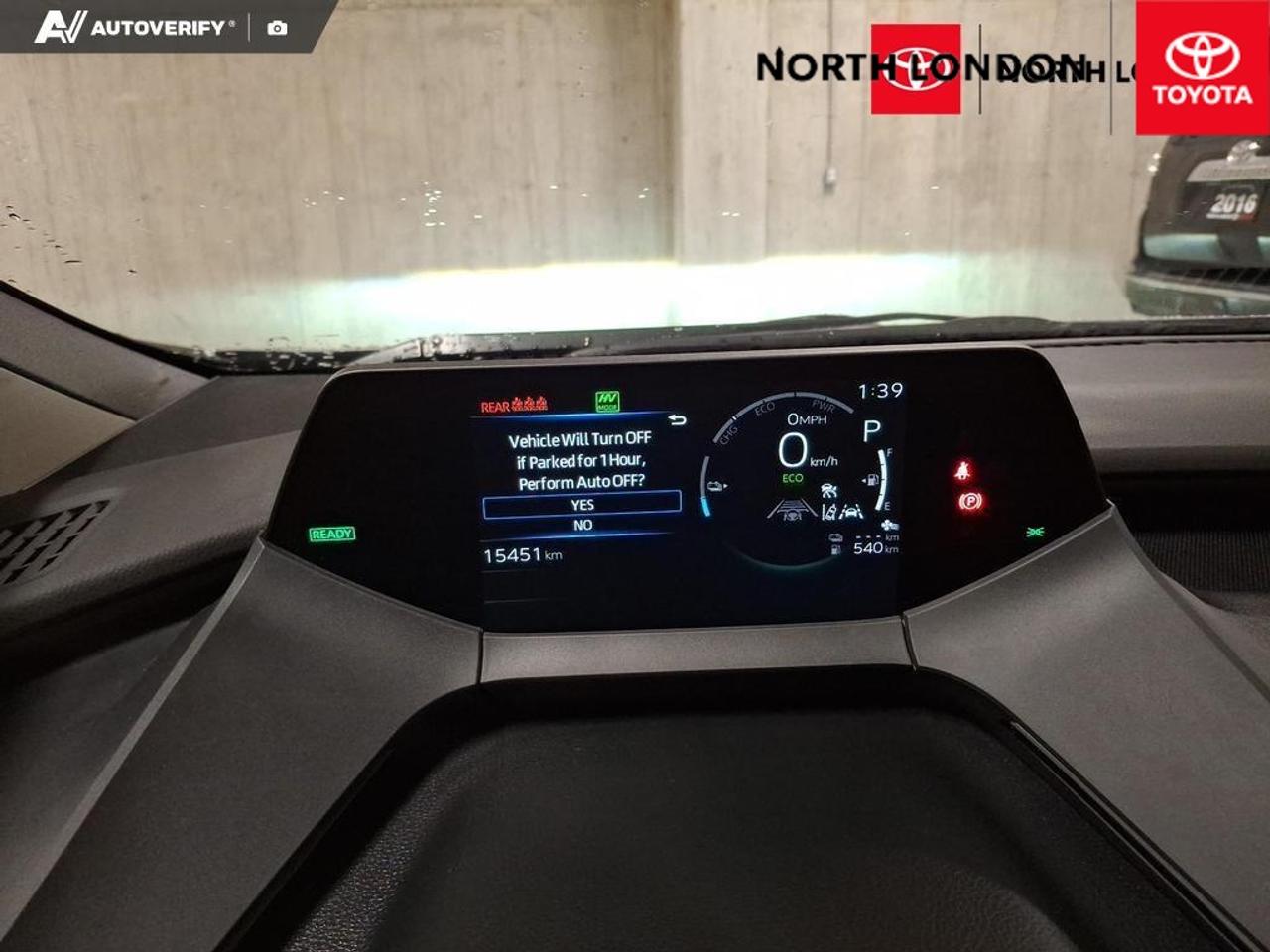 2024 Toyota Prius Prime SE 5dr Hatchback Photo