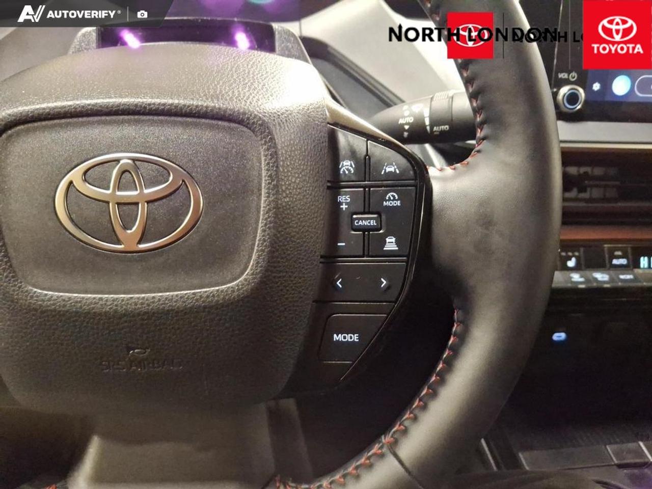 2024 Toyota Prius Prime SE 5dr Hatchback Photo