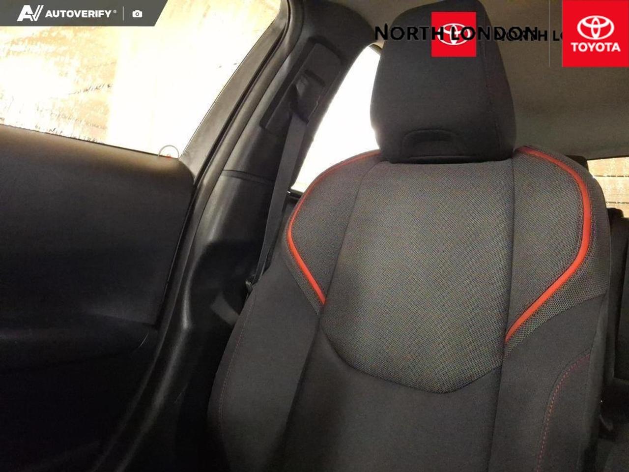 2024 Toyota Prius Prime SE 5dr Hatchback Photo