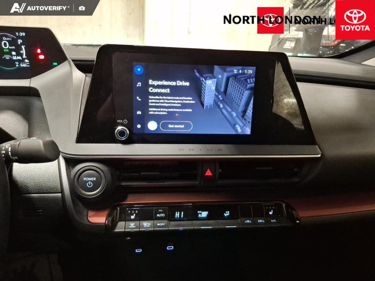 2024 Toyota Prius Prime SE 5dr Hatchback Photo