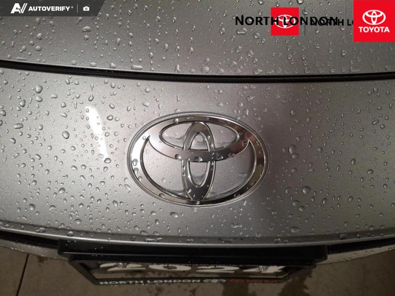 2024 Toyota Prius Prime SE 5dr Hatchback Photo