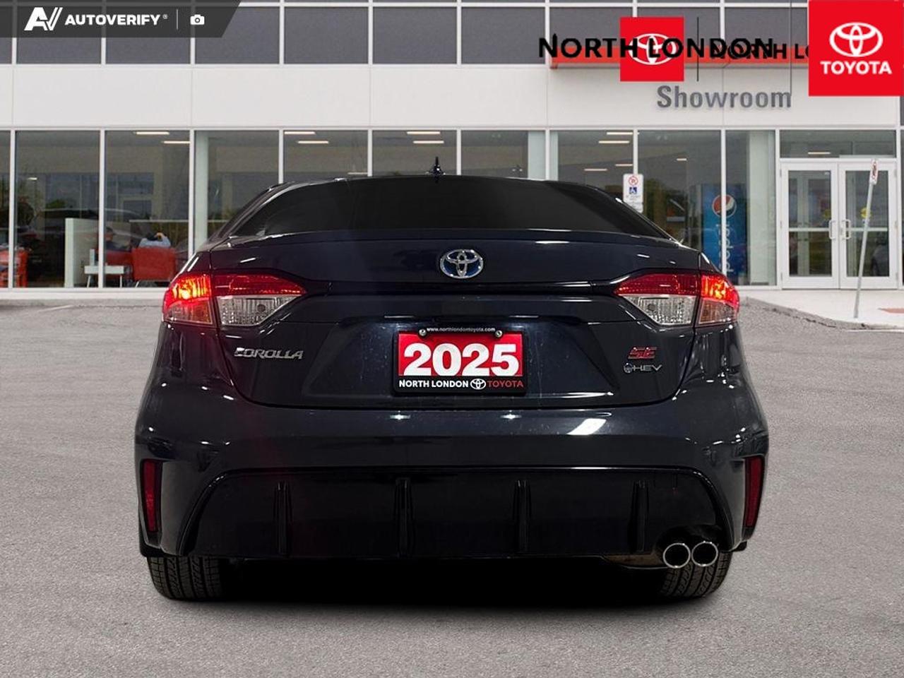 2025 Toyota Corolla Hybrid  Photo4