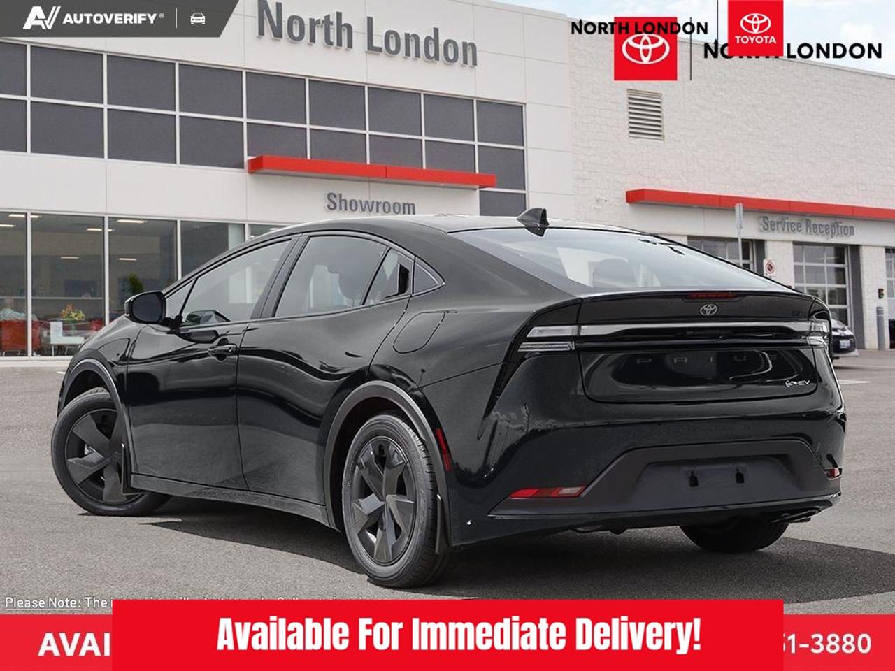 2026 Toyota Prius Plug-In Hybrid SE 5dr Hatchback Photo3