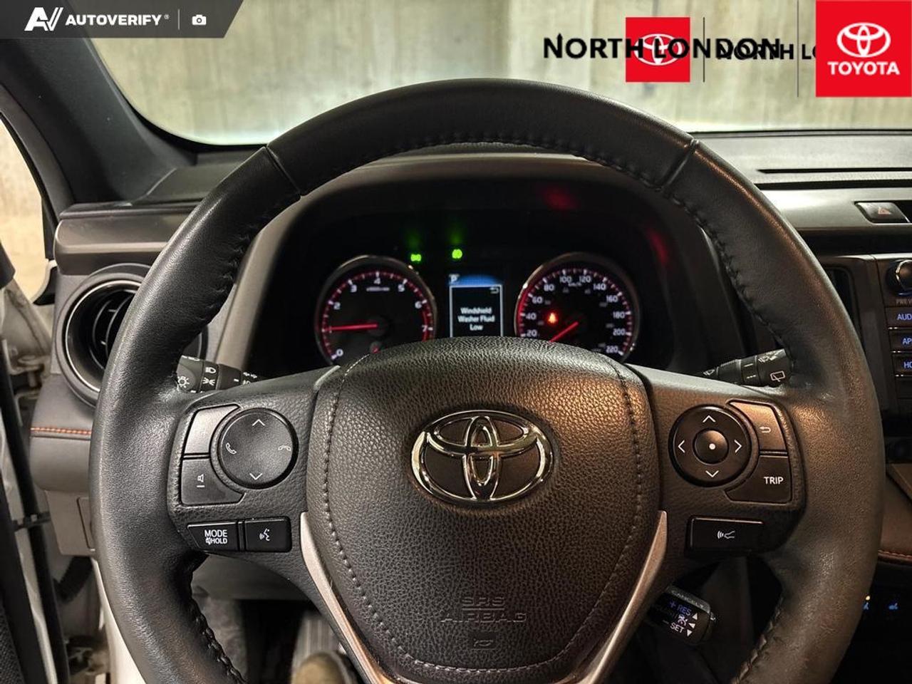 2017 Toyota RAV4 SE 4dr All-Wheel Drive Photo