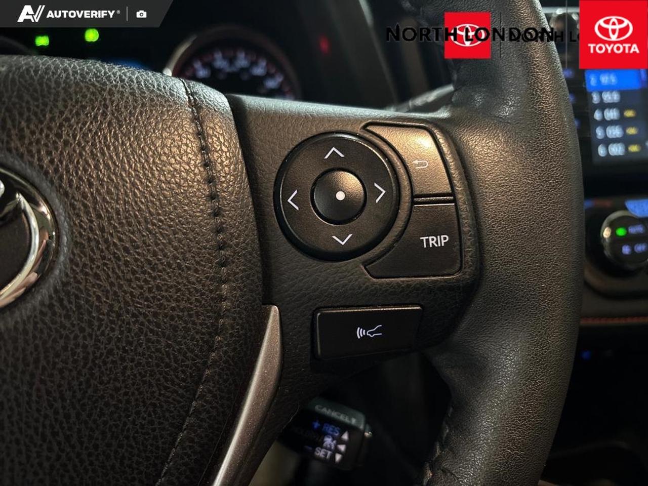 2017 Toyota RAV4 SE 4dr All-Wheel Drive Photo