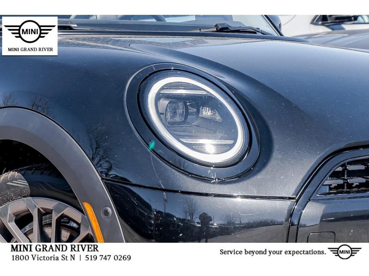 2025 MINI 5 Door Cooper S 4dr Hatchback Photo