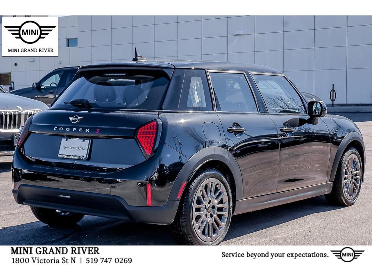 2025 MINI 5 Door Cooper S 4dr Hatchback Photo3