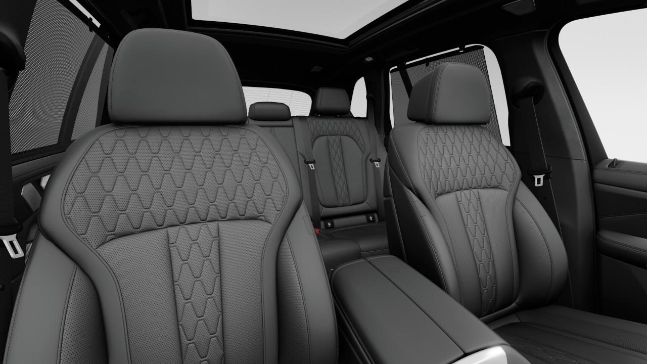 2026 BMW X5 M60i xDrive 4dr All-Wheel Drive Sports Activity Vehicle Photo